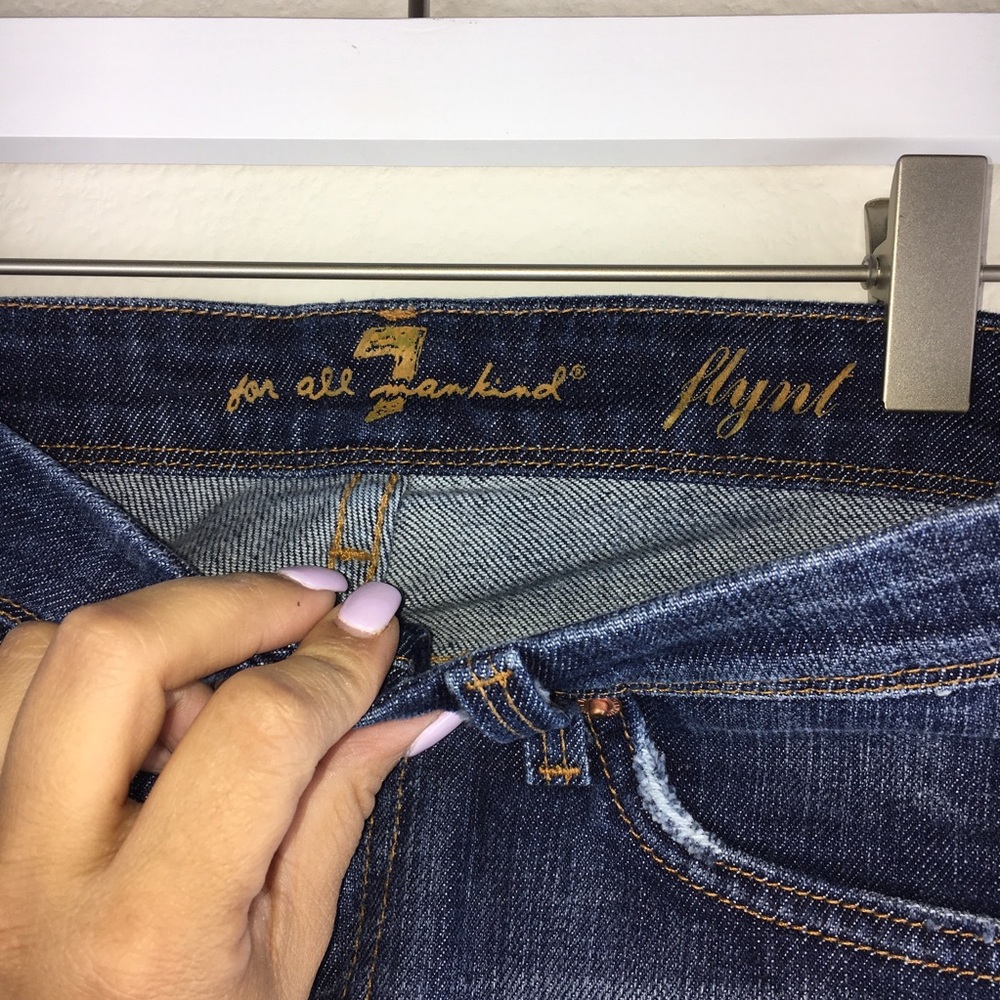 7 For All Mankind - Picture 5 of 6